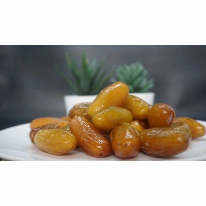 

Kurma - Kurma Muda Ruhtob Untuk Promil / Kurma Libya Ruhtab / Kurma Frozen 1Kg