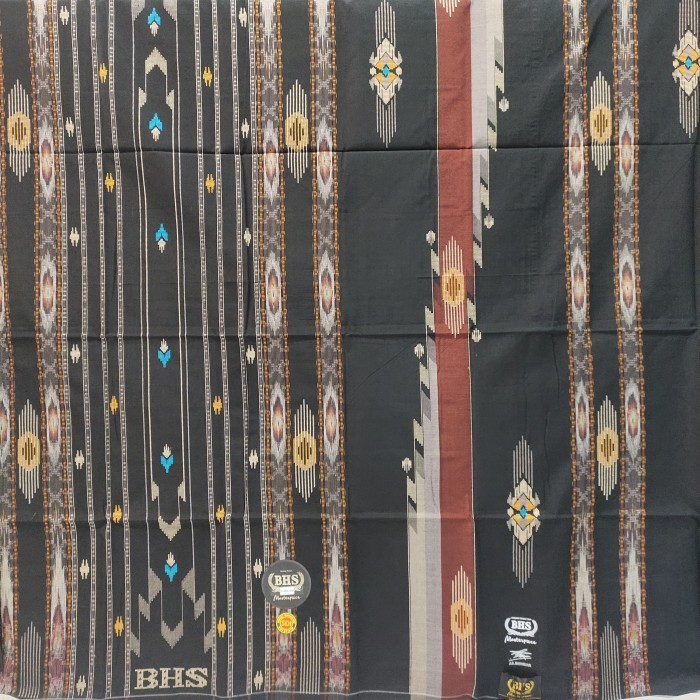 270521 Sarung tenun BHS Masterpiece Gold SDI special Hitam Songket