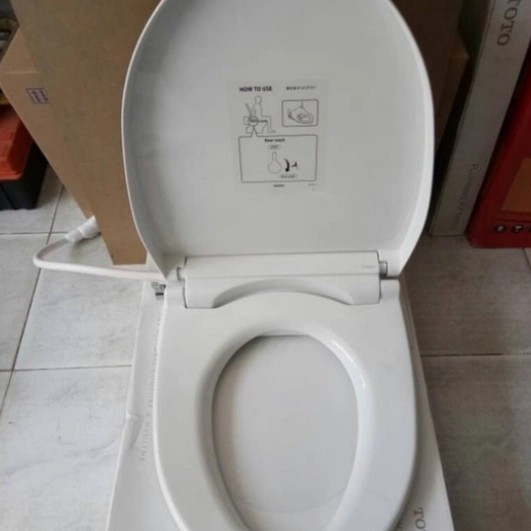 Tutup Cover Kloset Duduk Toto Eco Washer (Soft Closing)