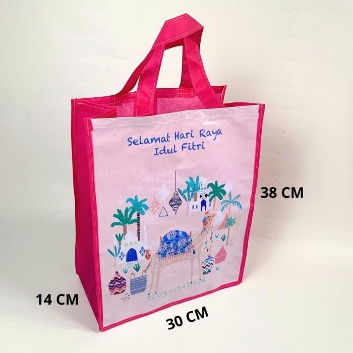 

Tas Lebaran Banner Besar 30X38 Spunbond Parcel Idul Fitri Goodie Bag 029