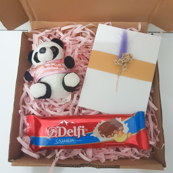 

Giftbox Hampers Kado Valentine Murah Anniversary Coklat Bunga Boneka