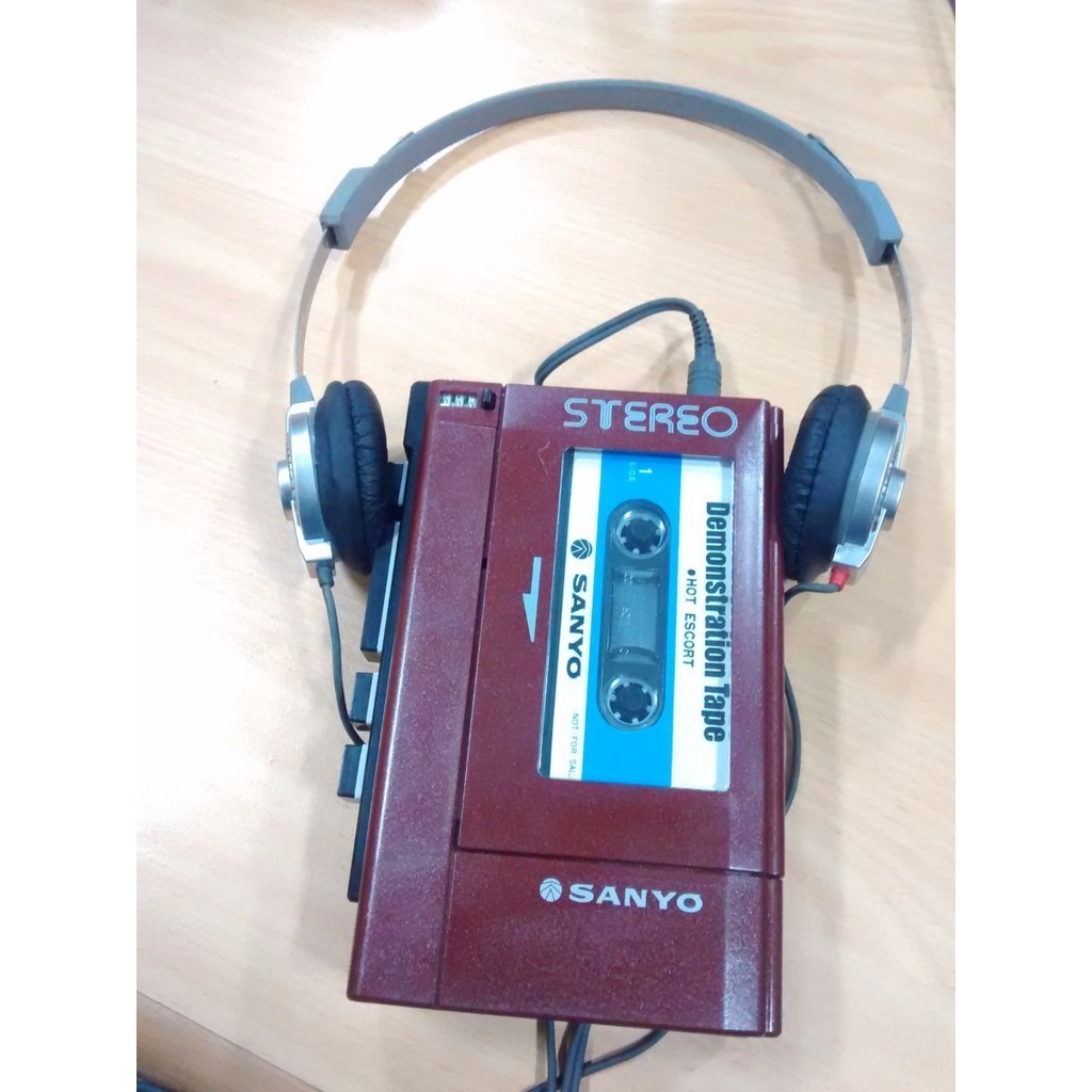 murah koleksi walkman sanyo m4440 rare