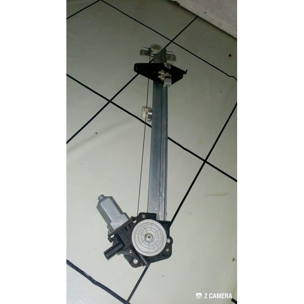 Motor Dinamo Power Window Kiri Depan Honda Crv 2008-2009