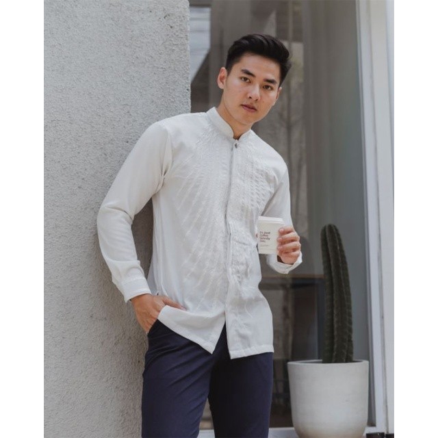 [HIGH QUALITY COLLECTIONS] Kemeja Bordir Pria NUC.ID Azam 04 (Broken White)