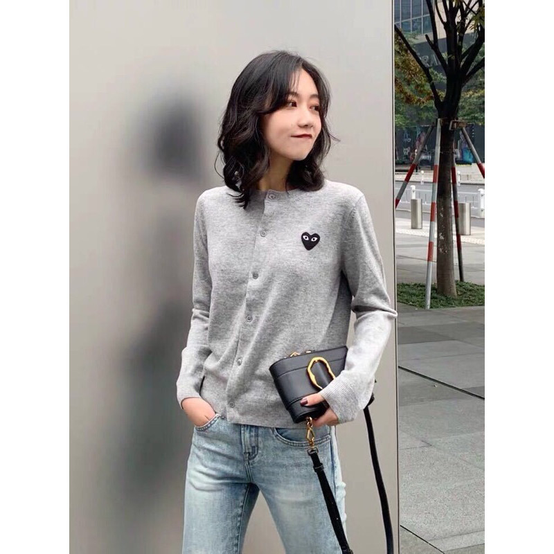 [HEAT IT UP] THE NEWEST Cardigan Play murah import Comme des garcons high quality