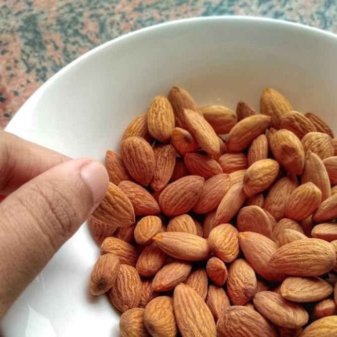 

New Promo Kacang Almond Badam Stok Terbatas
