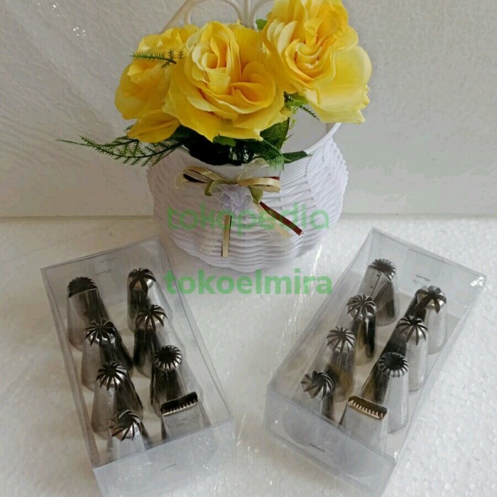 

8 Pcs Cetakan Kue Kering/Alat Penghias Kue Lu Bahan Stainless
