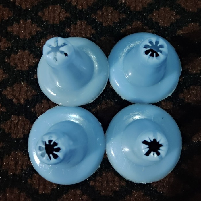 

Cetakan Kue Semprit Isi 4 Motif Bahan Plastik