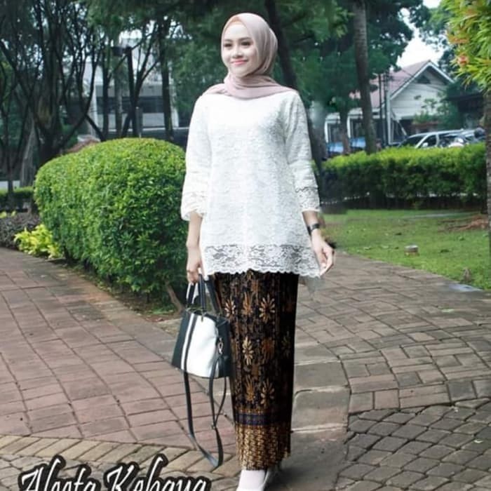 Kebaya Brukat Rinjani Setelan Kebaya Brukat Kebaya Ern Kebaya Putih