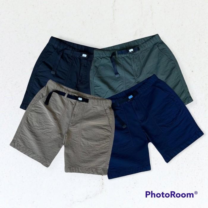 Celana Pendek Pria Outdoor Uniqlo Original Anti Air Water Repellent