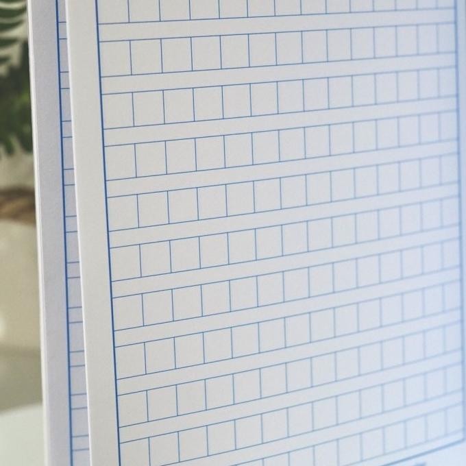 

Terjangkau Buku Kotak Kosong Menulis Huruf Bahasa Mandarin Tjhen Wandra ~