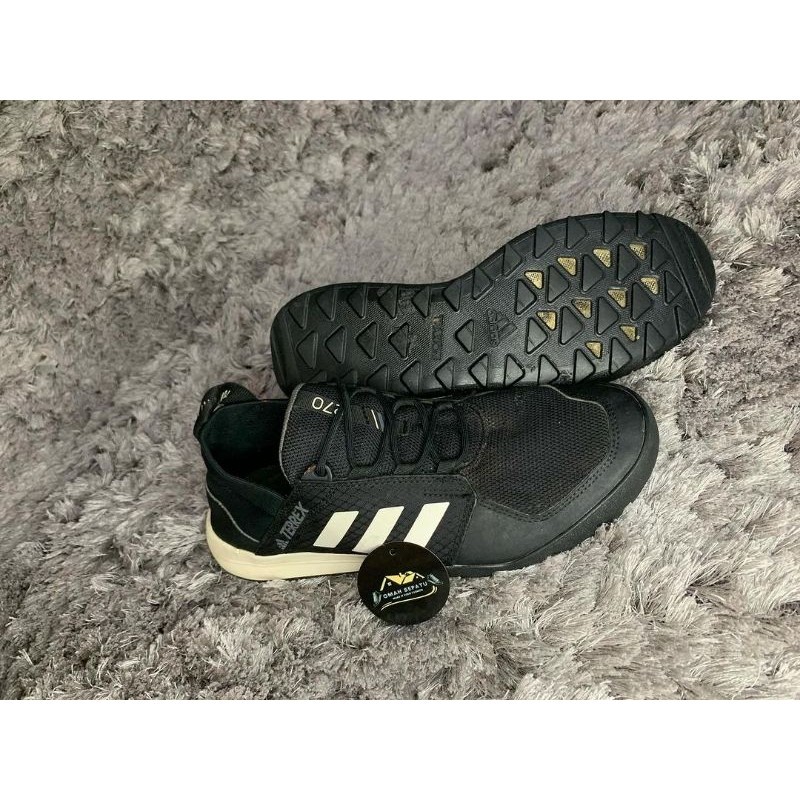 Sepatu Adidas Terrex CC Daroga