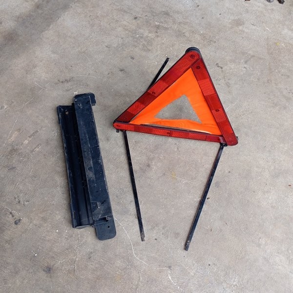 Original Segitiga Pengaman Darurat Mercy A140 A160 W168 Ori Mercedes-Benz #Paling Murah