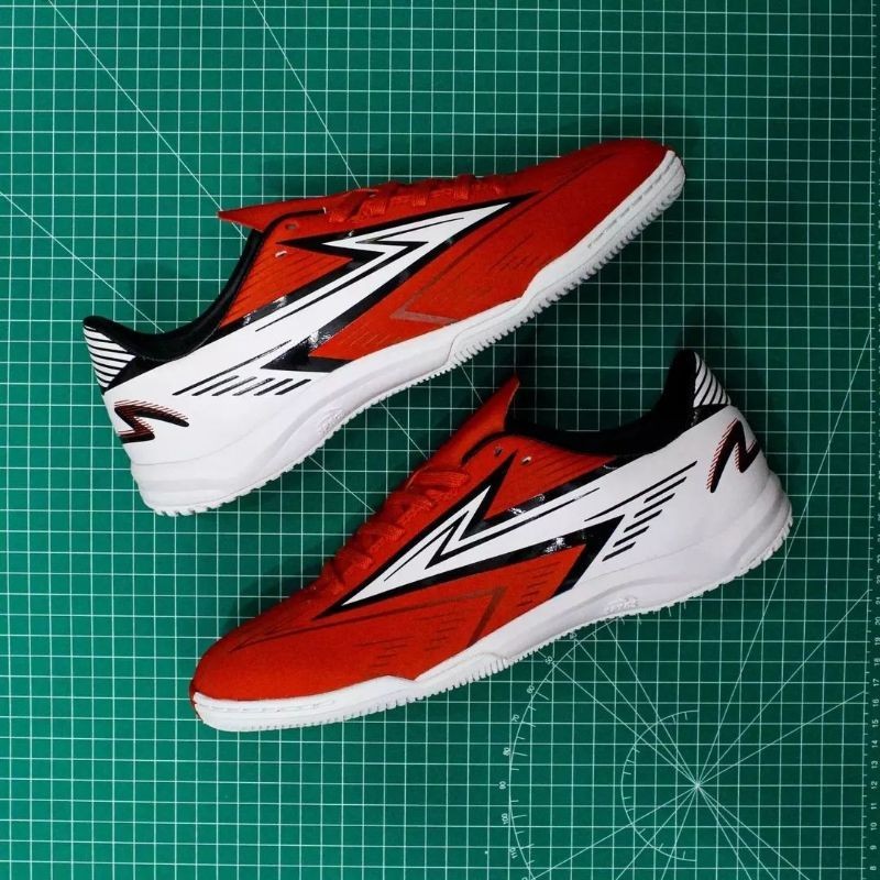 Sepatu Futsal Specs Hyperspeed Terbaru