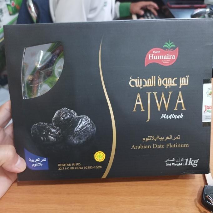 

Kurma Ajwa Premium 1Kg Madinah