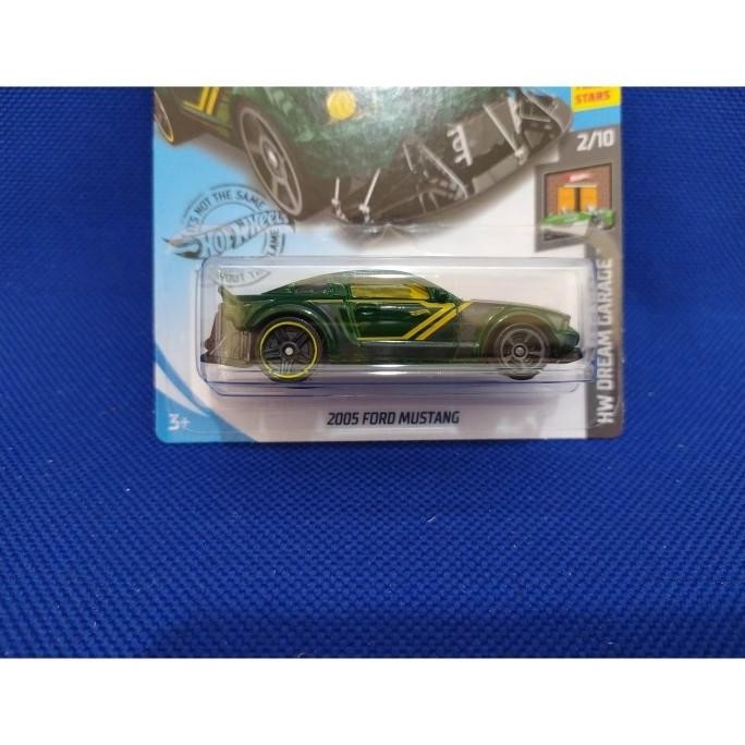 Hot Wheels 2005 Ford Mustang