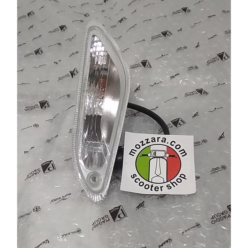 Baru Lampu Sein Belakang Vespa Sprint / Primavera - Kiri