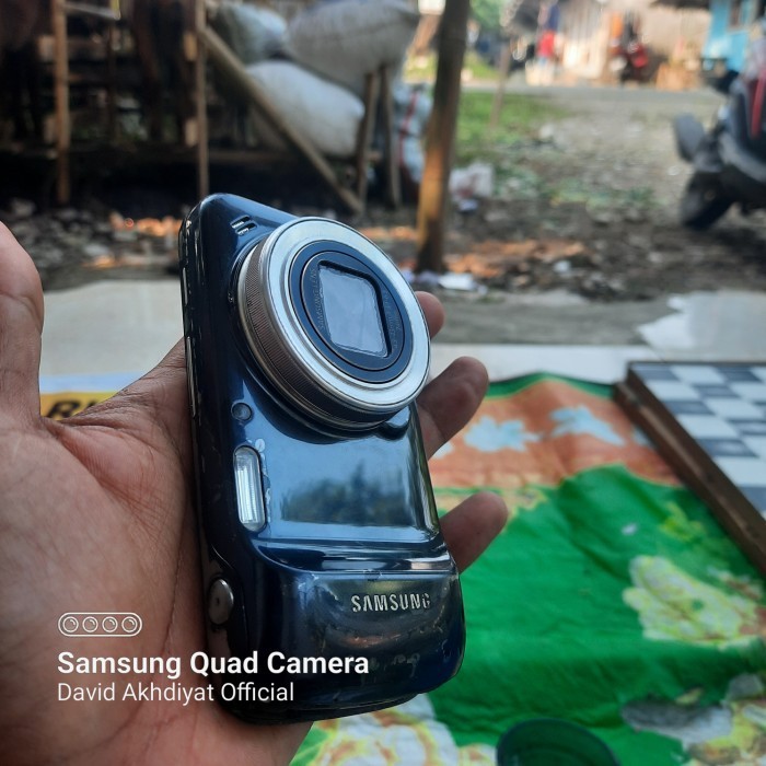 Samsung Galaxy S4 Zoom Minus TERMURAH