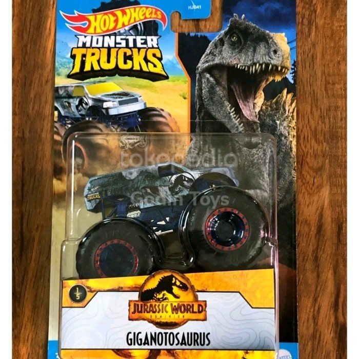 Monster Trucks Jurassic World Giganotosaurus truck
