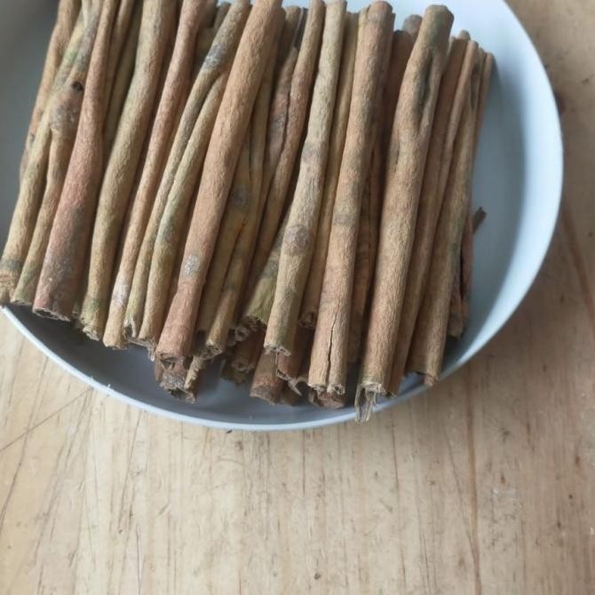 

Kayu Manis / Cinnamon Stick 500gram 1/2kilo Utuh TK