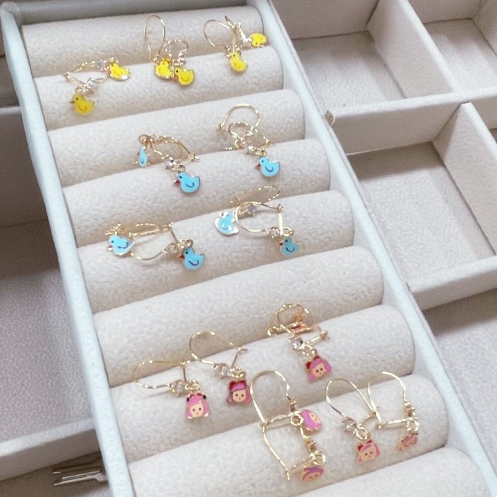 ANTING EMAS ANAK 700 BERAT 0,5 - 1 GRAM