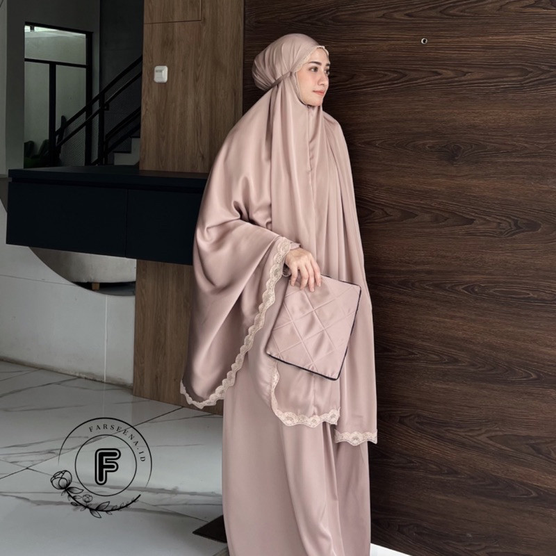 PREMIUM Mukena 2in1 Farseena Silk Renda Premium seserahan murah + Sajadah (tas) + Hampers box by