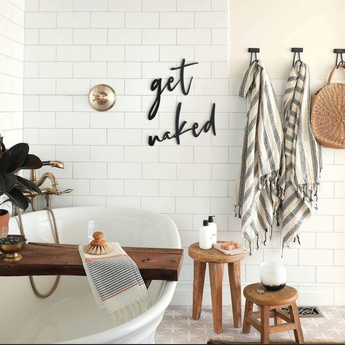 Hiasan Toilet / Dinding Kamar Mandi / Hiasan Dinding Toilet