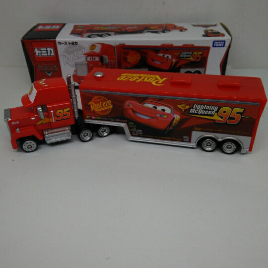Toca Tru Ma Lighting Mcqueen - Diecast Truk Ma The Cars