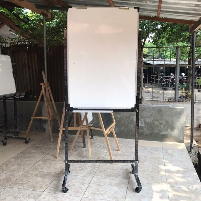 

Whiteboard Standing Non Magnetik 70X100Cm