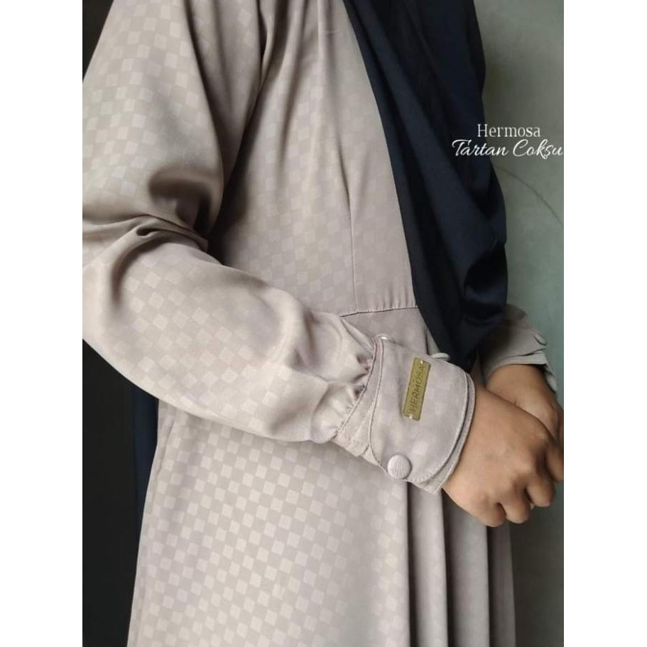 Gamis Motif Tartan Warna Coklat Susu/Gamis Hermosa/Gamis Mocca