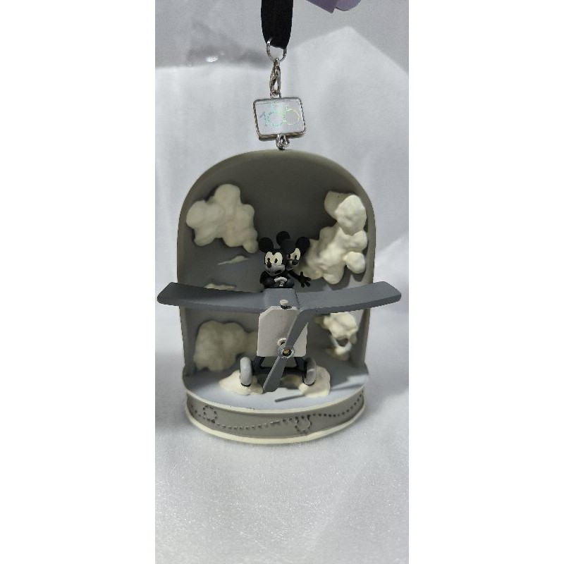 Pajangan Disney Ornament Decoration 100% Original Disney Store Japan.
