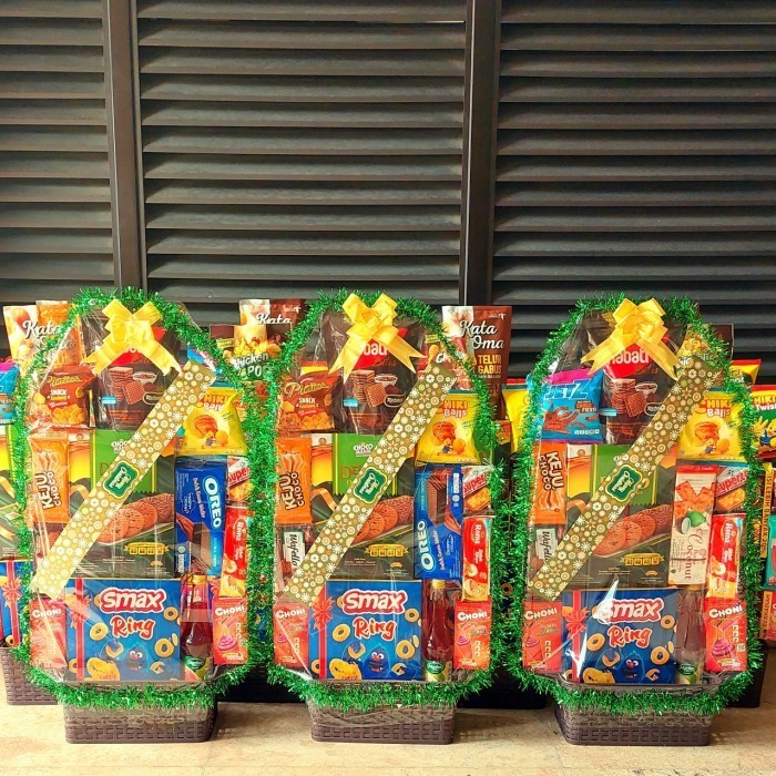 

Limited! Parcel natal / imlek / lebaran kode AB-1 New