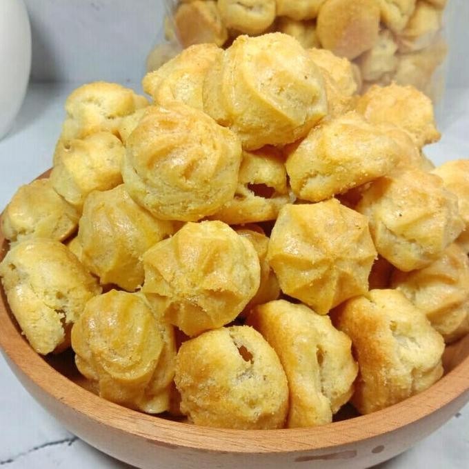 

New Kue Soes Keju / Sus Keju Kering Stok Terbatas