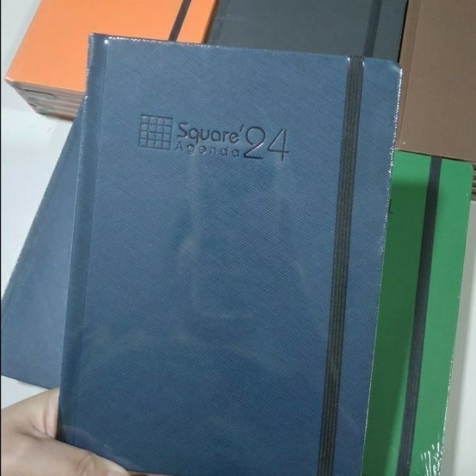 

New Agenda Square A5 2024