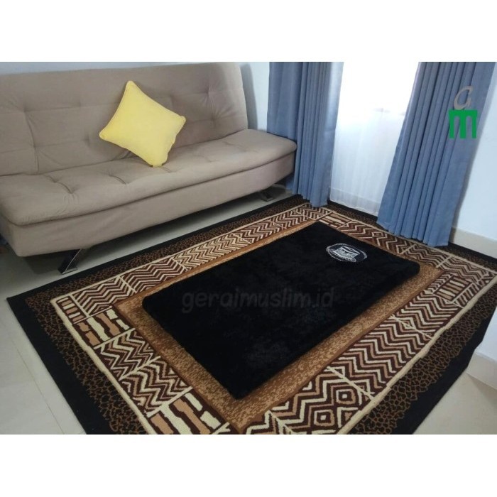 Sajadah Bulu Rasfur Sajadah Tebal Bulu Halus Sajadah Tebal Wanita 3 Cm