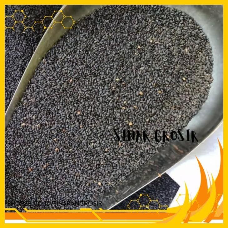 

BIJI SELASIH 100GR KUALITAS BAGUS - BASIL SEED KUALITAS SUPER