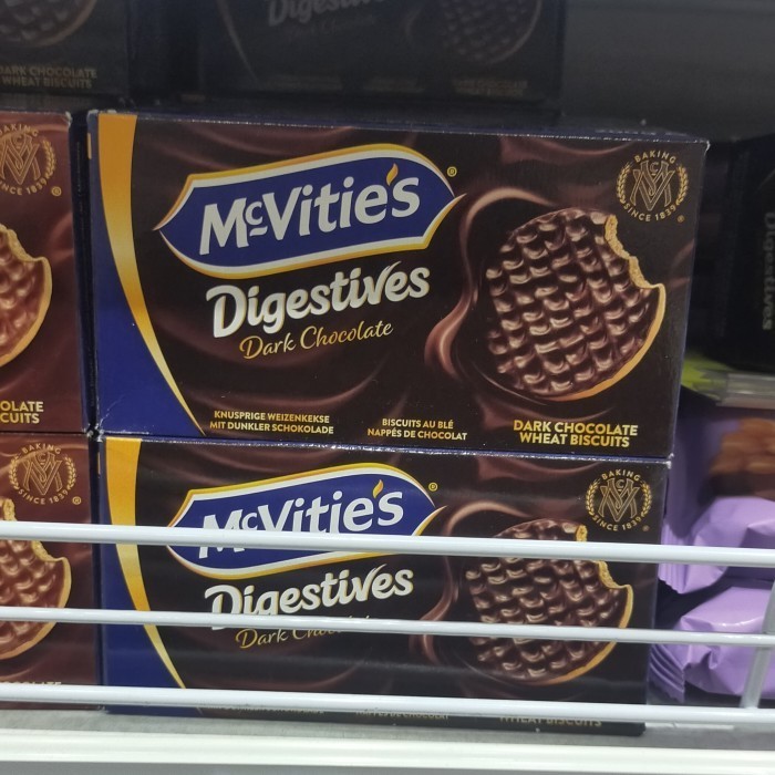 TERJAMIN mcvities digestive dark chocolate Biscuit biskuit 200gr