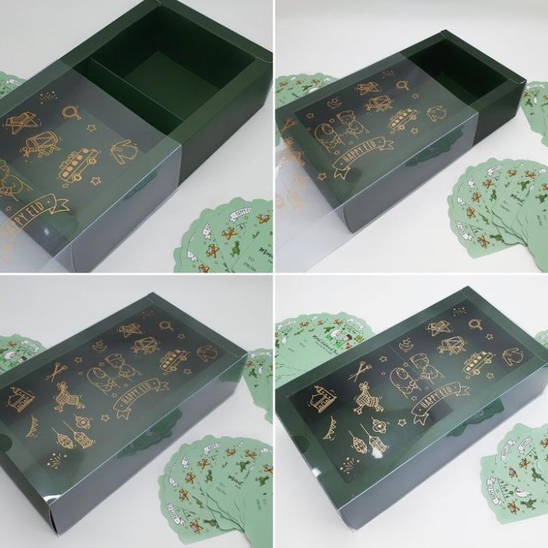

Ready>>> Dus Mika Idul Fitri Uk. 22X11X6Cm " M " Hijau Tua & Tag ( 1 Pack Isi 5 Pcs Dus & Tag )