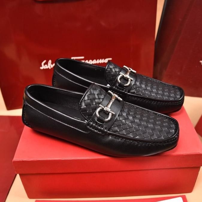 Sepatu Loafers Kulit Pria / Loafers Pria Slip On Branded Mesandi