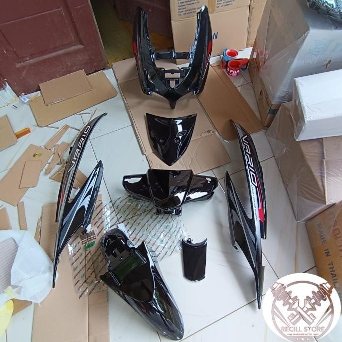 Masih Ada Full Body Halus Vario Cw 110 Karbu / Vario Lama Hitam Plus Striping Modifikasi Motor