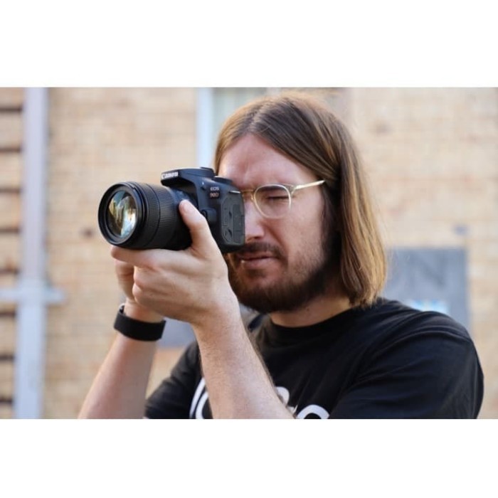 Canon Eos 90D Kit 18-135Mm Is Usm Kamera Slr - Garansi Resmi