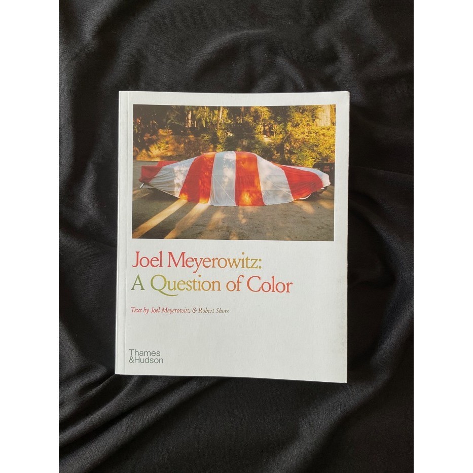 

Joel Meyerowitz, Robert Shore - A Question Of Color, Buku Fotografi