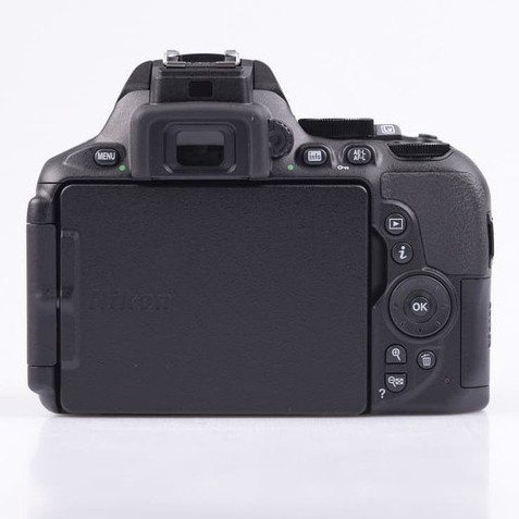 Nikon D5600 Kit Af-P 18-55Mm Vr