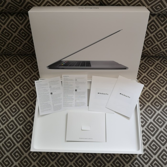 Dus MacBook Pro Retina 15 inch 2016-2018 Touchbar