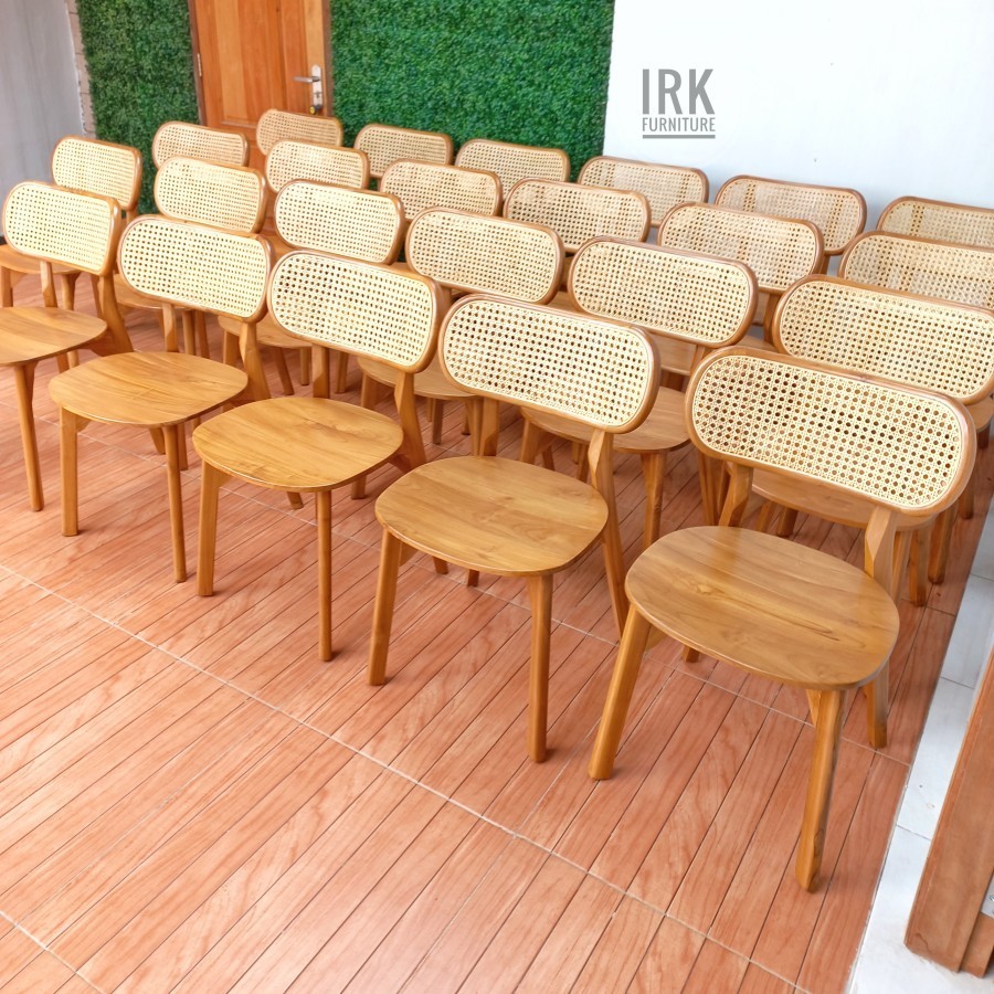 kursi makan kayu jati dudukan busa sandaran rotan - tanpa busa