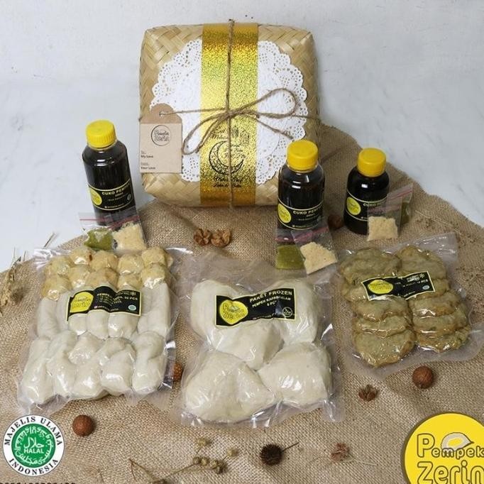 

Hampers Pempek Palembang / Parsel Lebaran Idul Fitri - Paket Gold - Exudbang