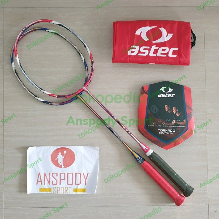 RAKET BADMINTON ASTEC TORNADO 900