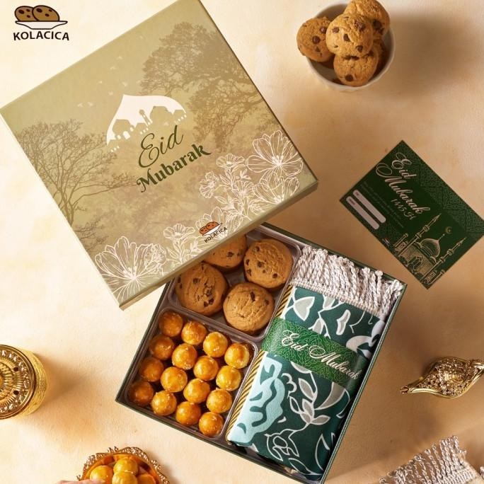 

Hampers Lebaran Premium Kolacica Cookies Fitri Hard Box Eid Mubarak Uninissaa