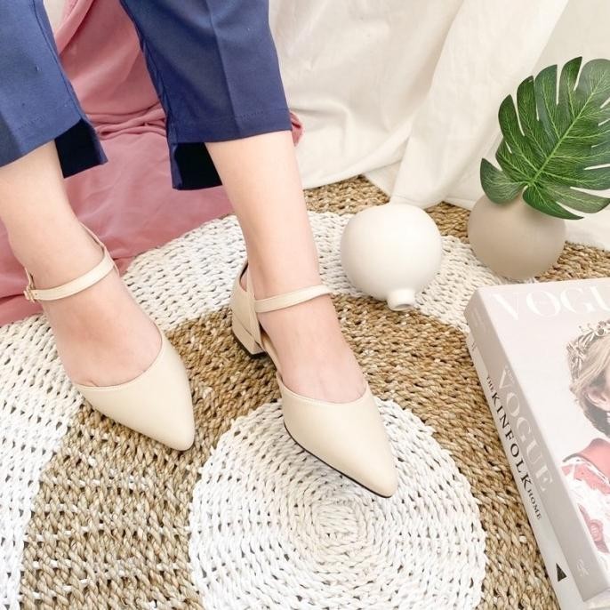 Giselle Colls - Maeve Sandal Heels Wanita 3 Cm