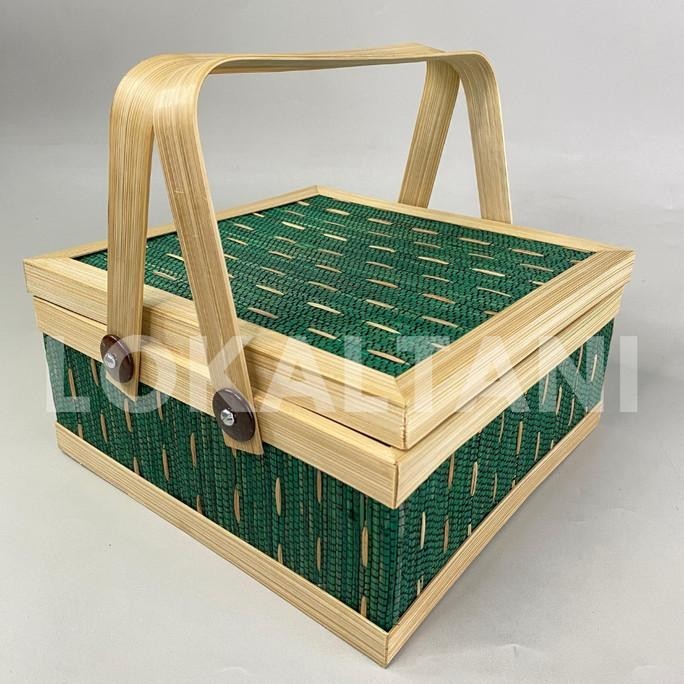 

Rantang Hampers Bambu Kotak Natal/Imlek Premium Hijau Biji Padi 25cm
